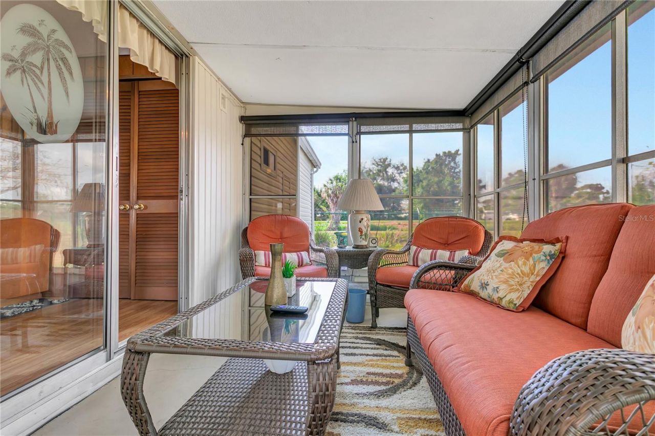 3208 Oakwood Boulevard S, Sarasota, FL 34237 Photo