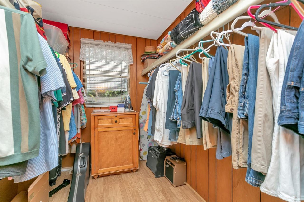 3208 Oakwood Boulevard S, Sarasota, FL 34237 Photo