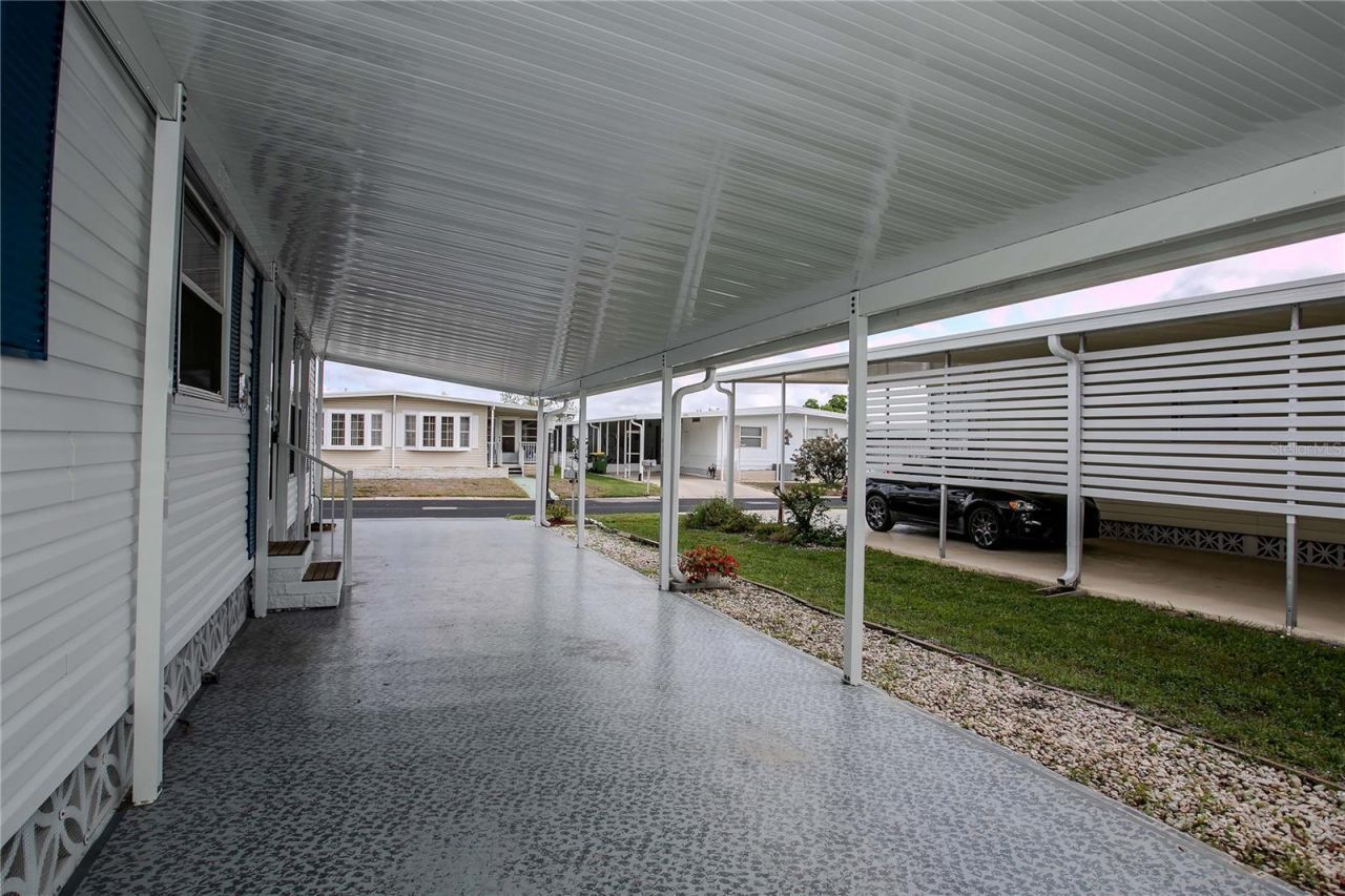 3208 Oakwood Boulevard S, Sarasota, FL 34237 Photo