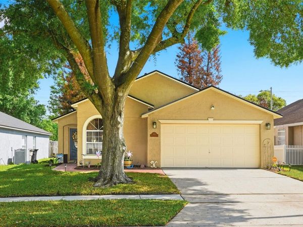 1928 OLIVIA CIRCLE, APOPKA, FL 32703