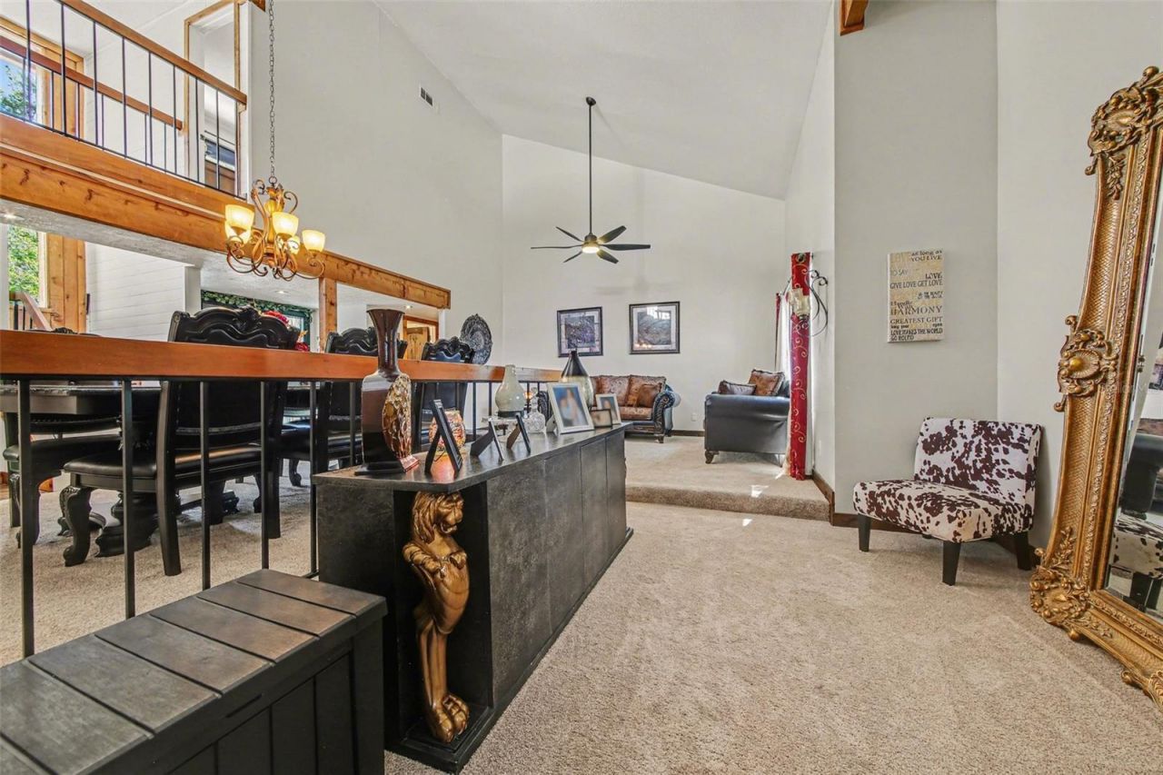 916 E Cleveland Street , Apopka, FL 32703 Photo