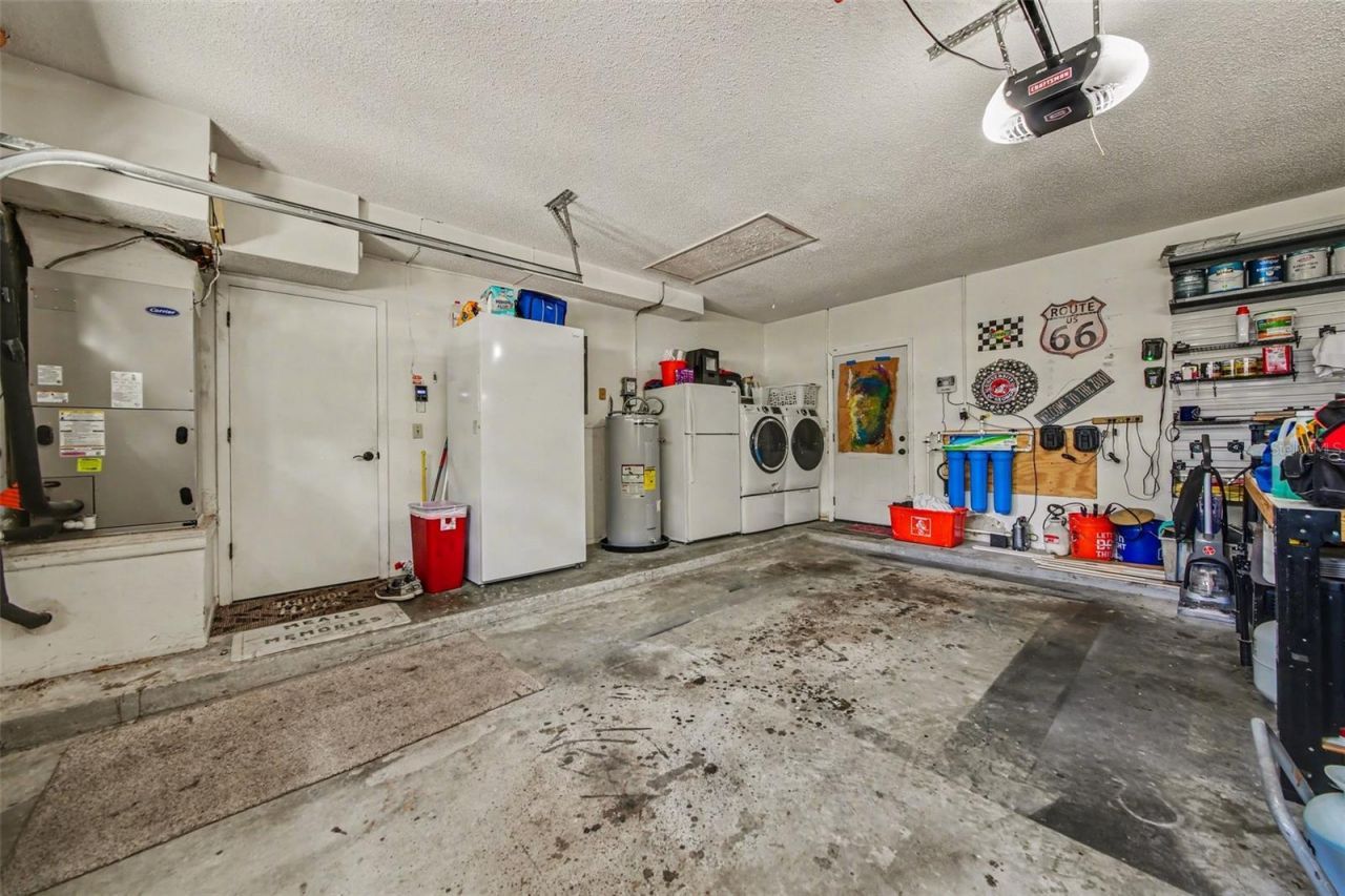 916 E Cleveland Street , Apopka, FL 32703 Photo