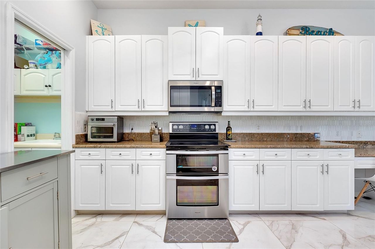 360 Cedarbrook Court, Venice, FL 34292 Photo