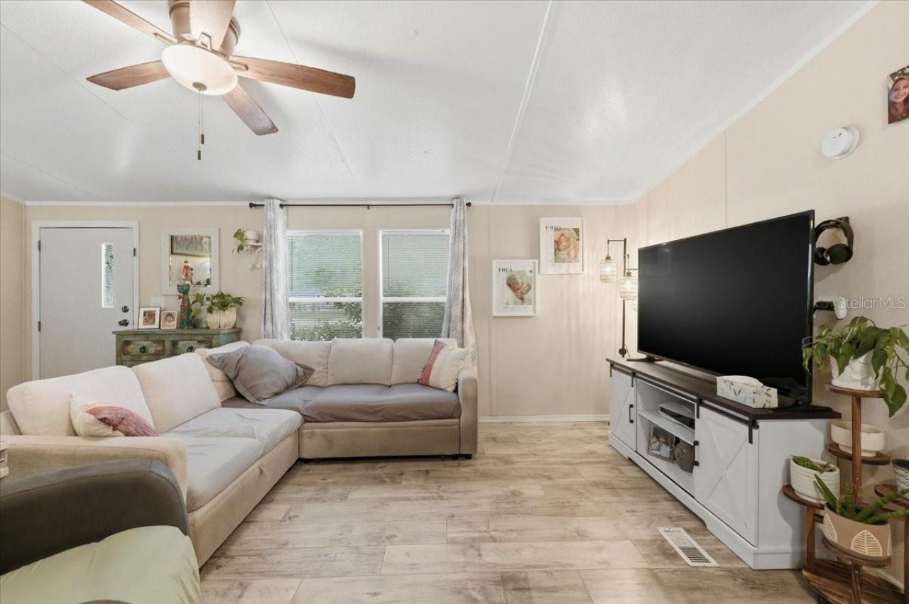 4810 Myrtle View Drive N, Mulberry, FL 33860 Photo