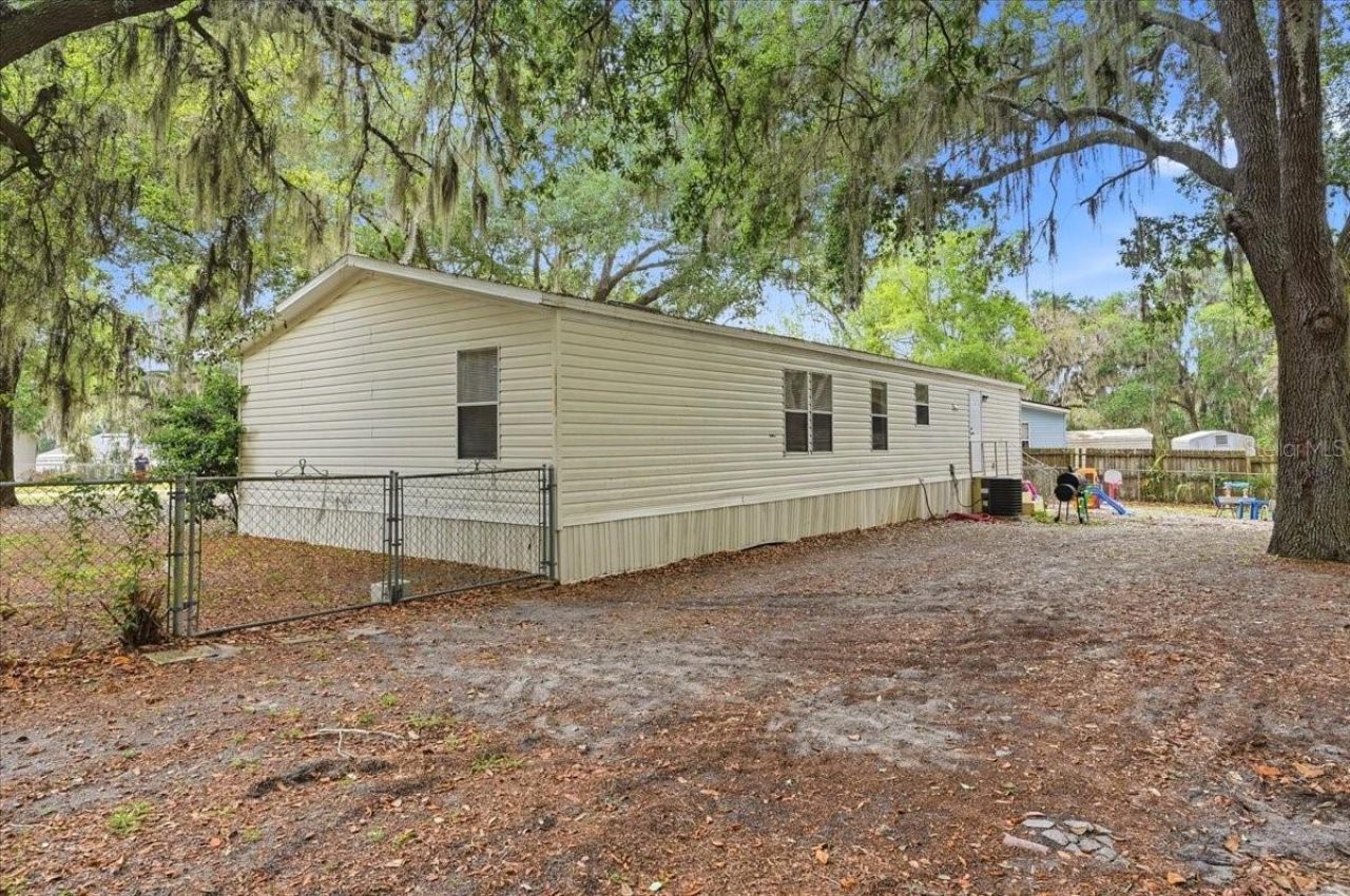 4810 Myrtle View Drive N, Mulberry, FL 33860 Photo