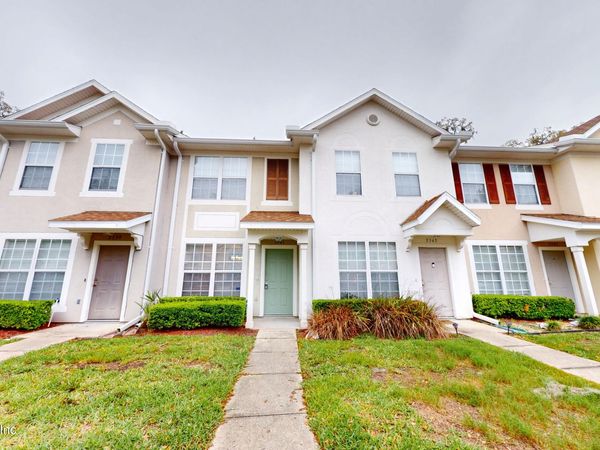 3541 TWISTED TREE Lane, Jacksonville, FL 32216