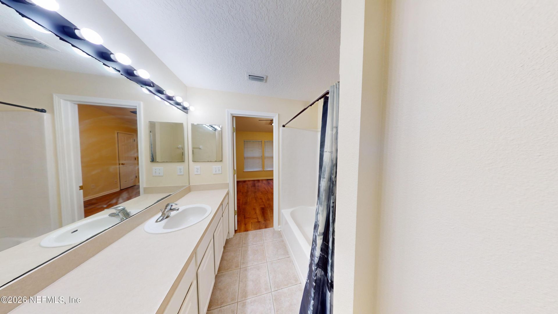 3541 Twisted Tree Lane, Jacksonville, FL 32216 Photo