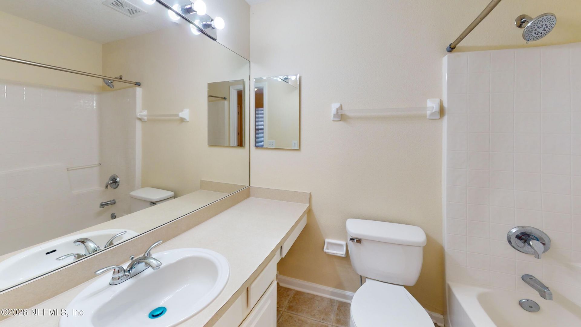 3541 Twisted Tree Lane, Jacksonville, FL 32216 Photo