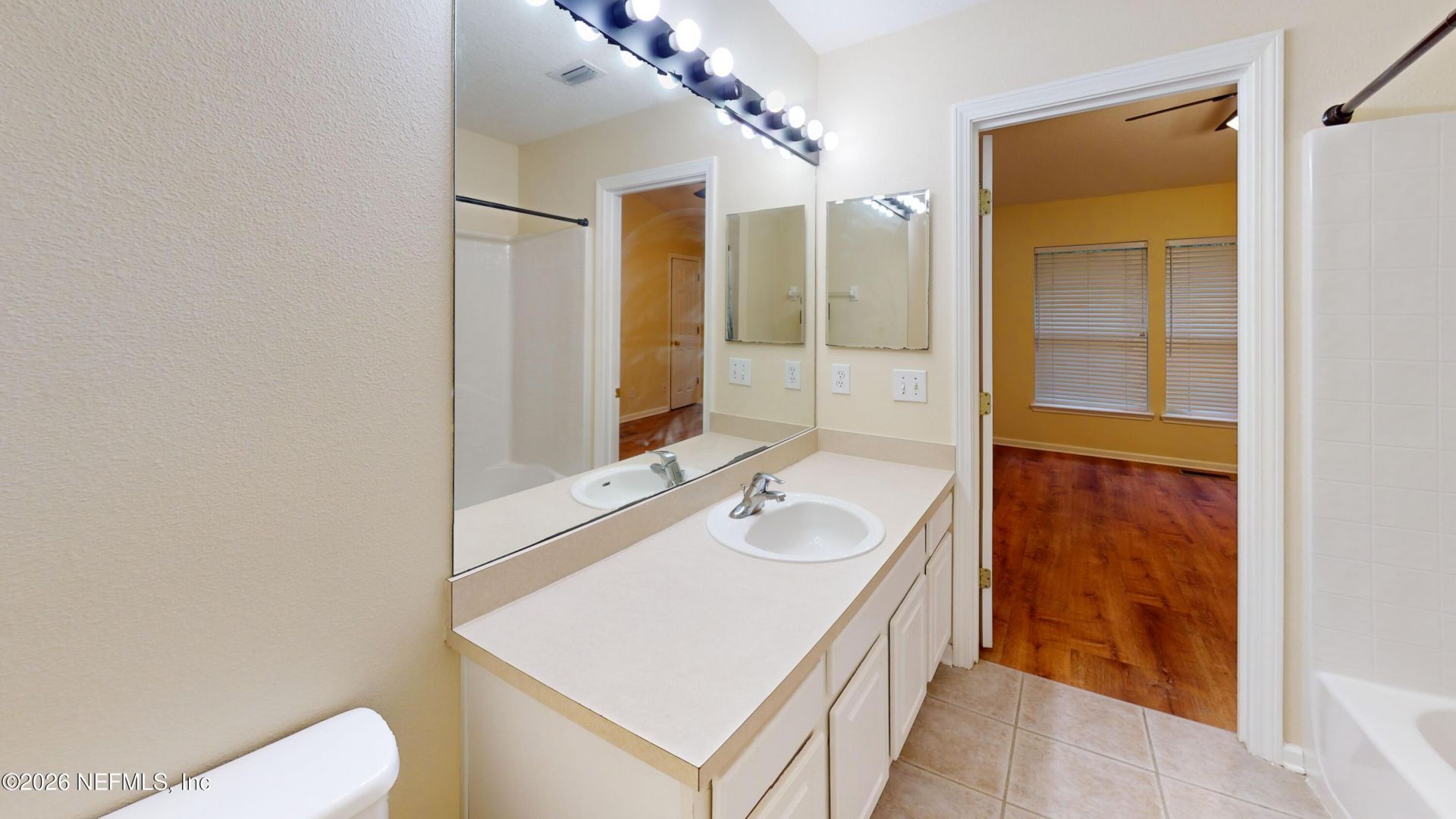 3541 Twisted Tree Lane, Jacksonville, FL 32216 Photo