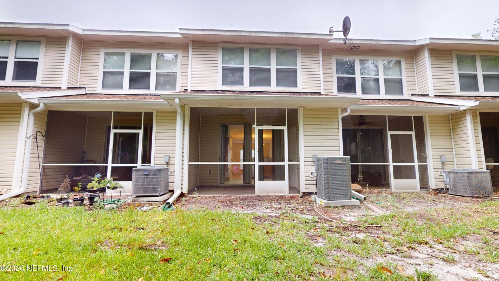 3541 Twisted Tree Lane, Jacksonville, FL 32216 Photo