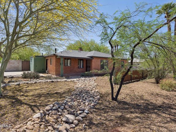 2245 E OSBORN Road, Phoenix, AZ 85016