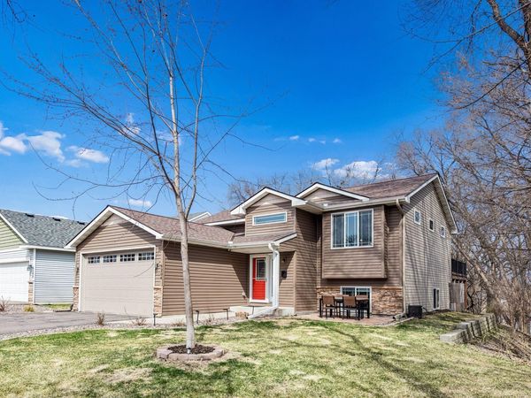 6204 39th Avenue N, Crystal, MN 55422