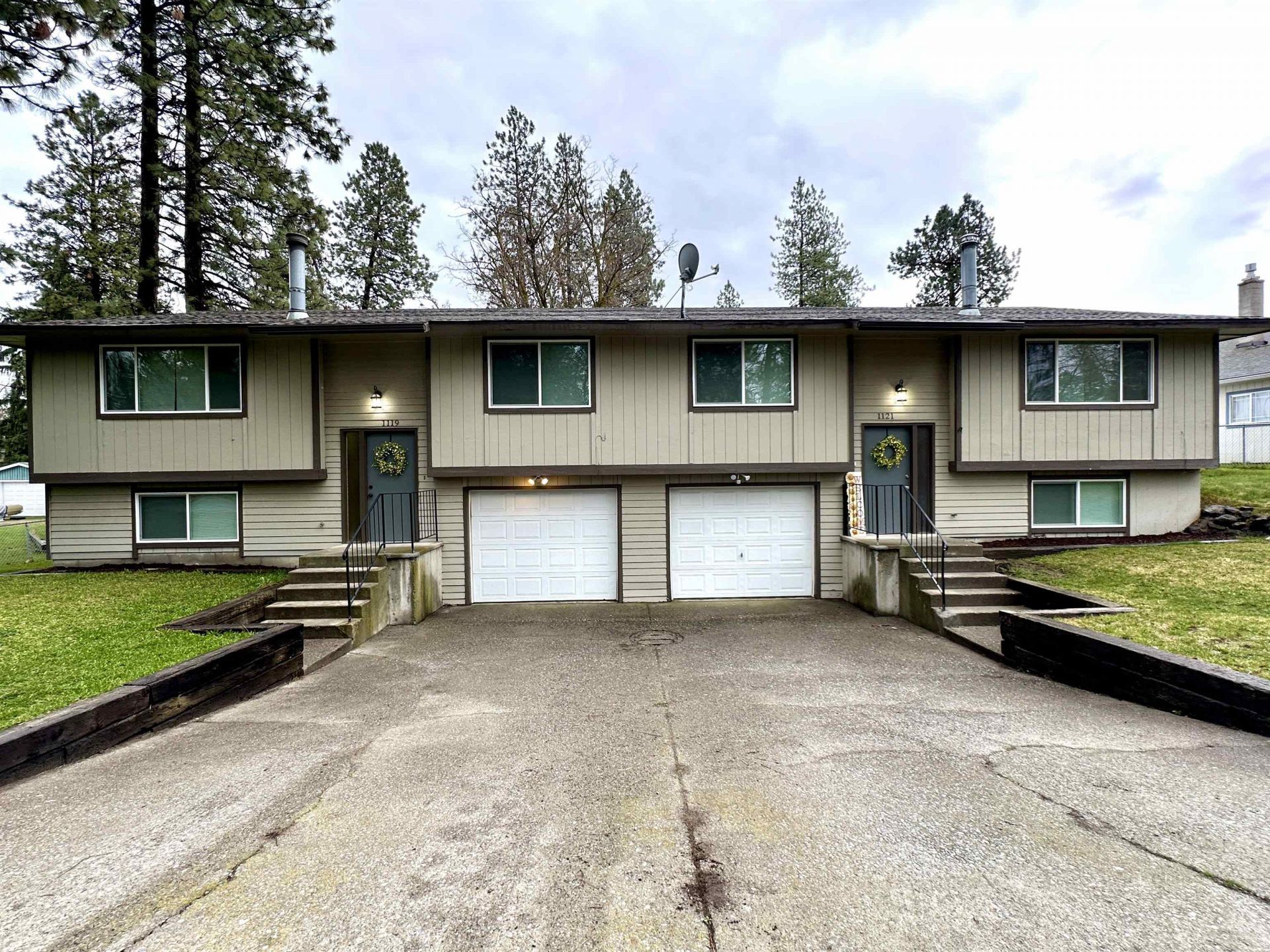 1119 S Walnut Rd, Spokane Valley, WA 99206 Main Photo
