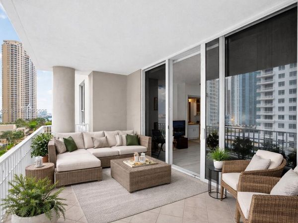 701 Brickell Key Blvd , Unit 1108, Miami, FL 33131