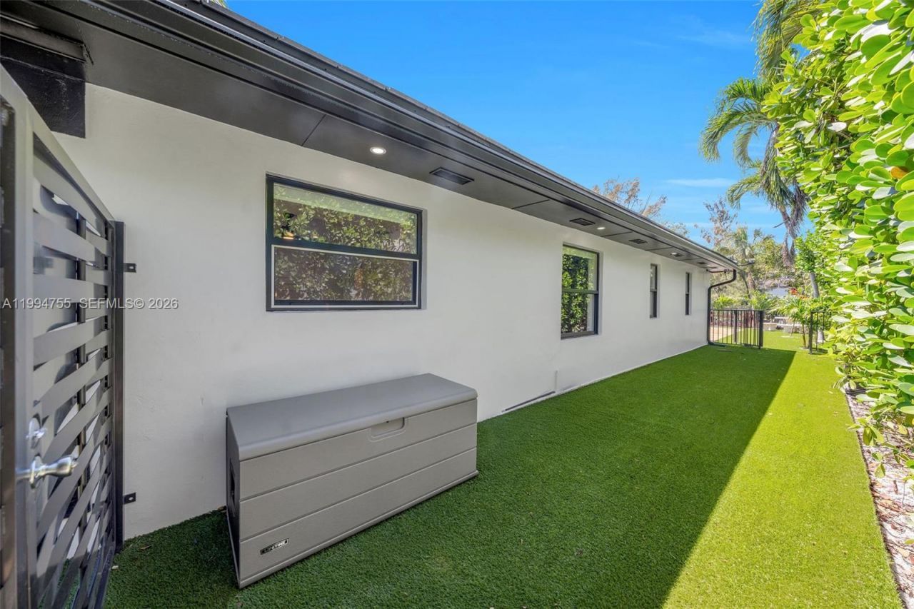 5120 Carillo St , Coral Gables, FL 33146 Photo