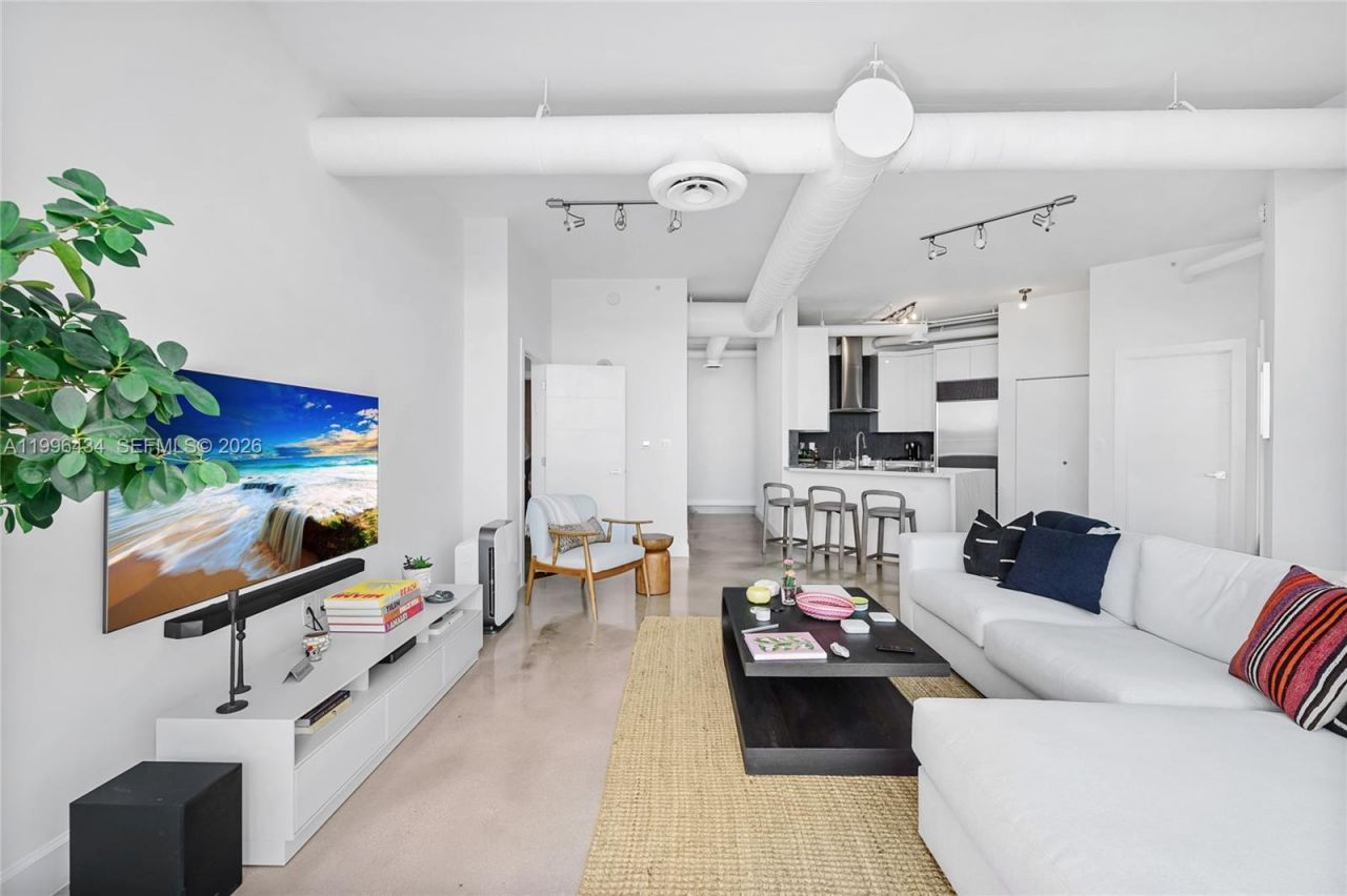 700 NE 25th St, Unit 1502, Miami, FL 33137 Photo