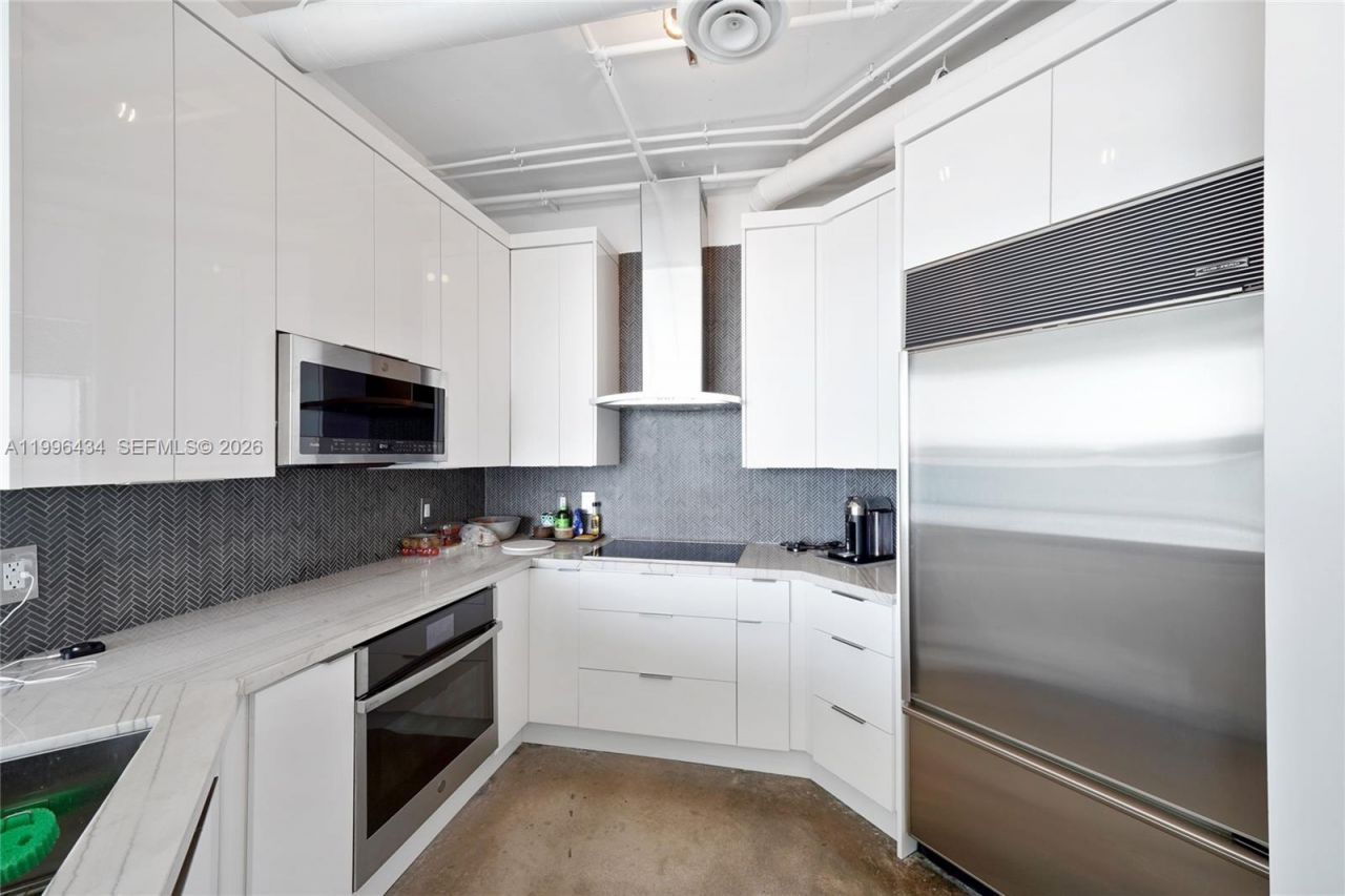 700 NE 25th St, Unit 1502, Miami, FL 33137 Photo