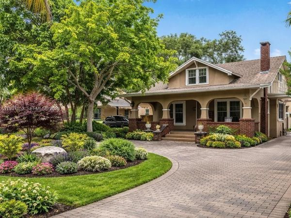 700 SE 7th St , Fort Lauderdale, FL 33301