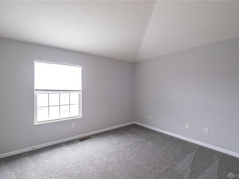 4424 Straight Arrow, Beavercreek, OH 45430 Photo 16