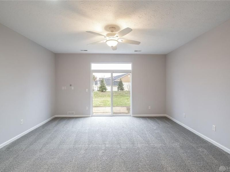 4424 Straight Arrow, Beavercreek, OH 45430 Photo 7