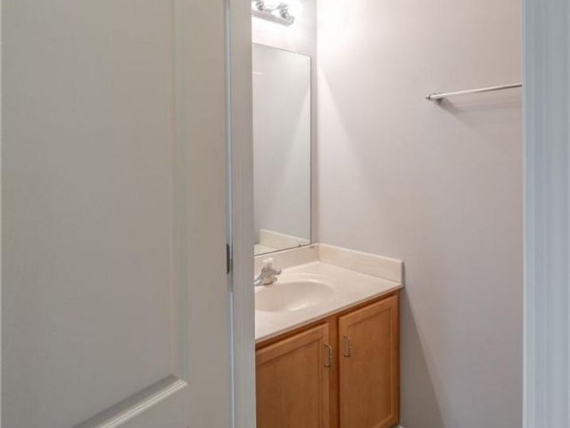 4424 Straight Arrow, Beavercreek, OH 45430 Photo 8