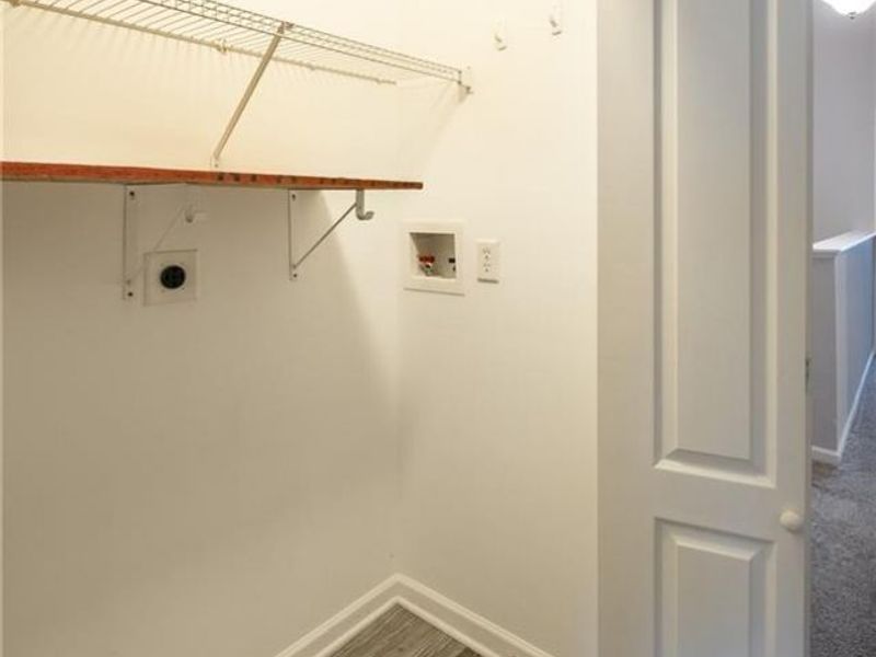 4424 Straight Arrow, Beavercreek, OH 45430 Photo 9