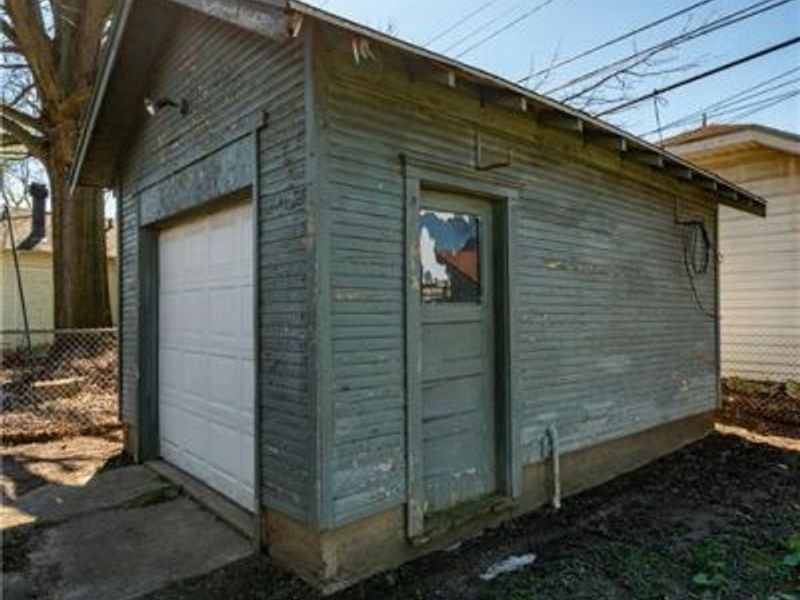 2125 S Smithville Road, Dayton, OH 45420 Photo 35