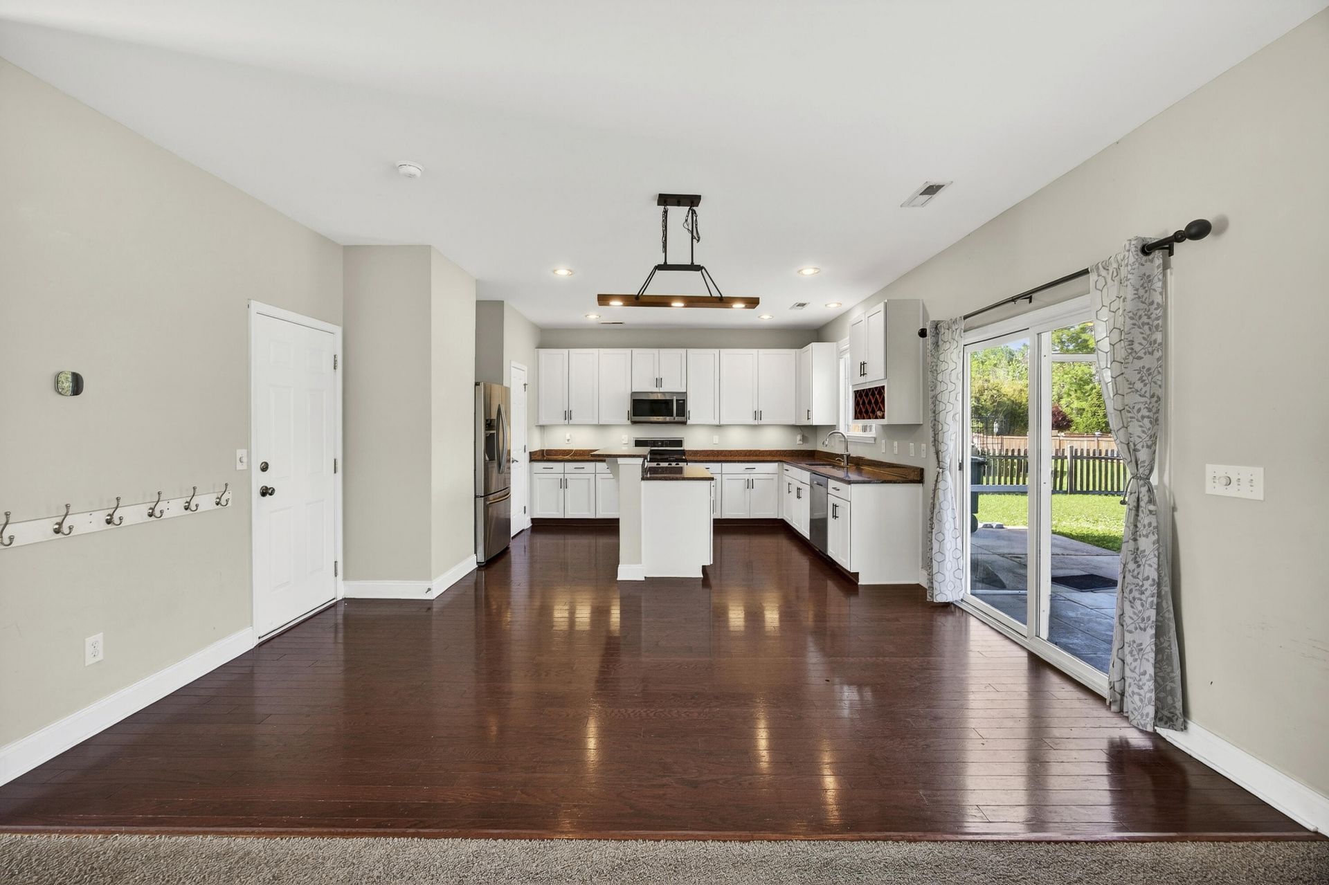 1234 Woodsage Drive Photo 5