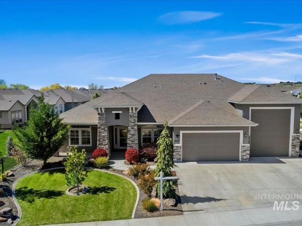 2039 N Finsbury Way, Star, ID 83669