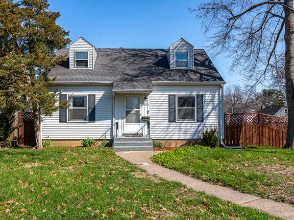 1024 Berg Place, Davenport, IA 50804