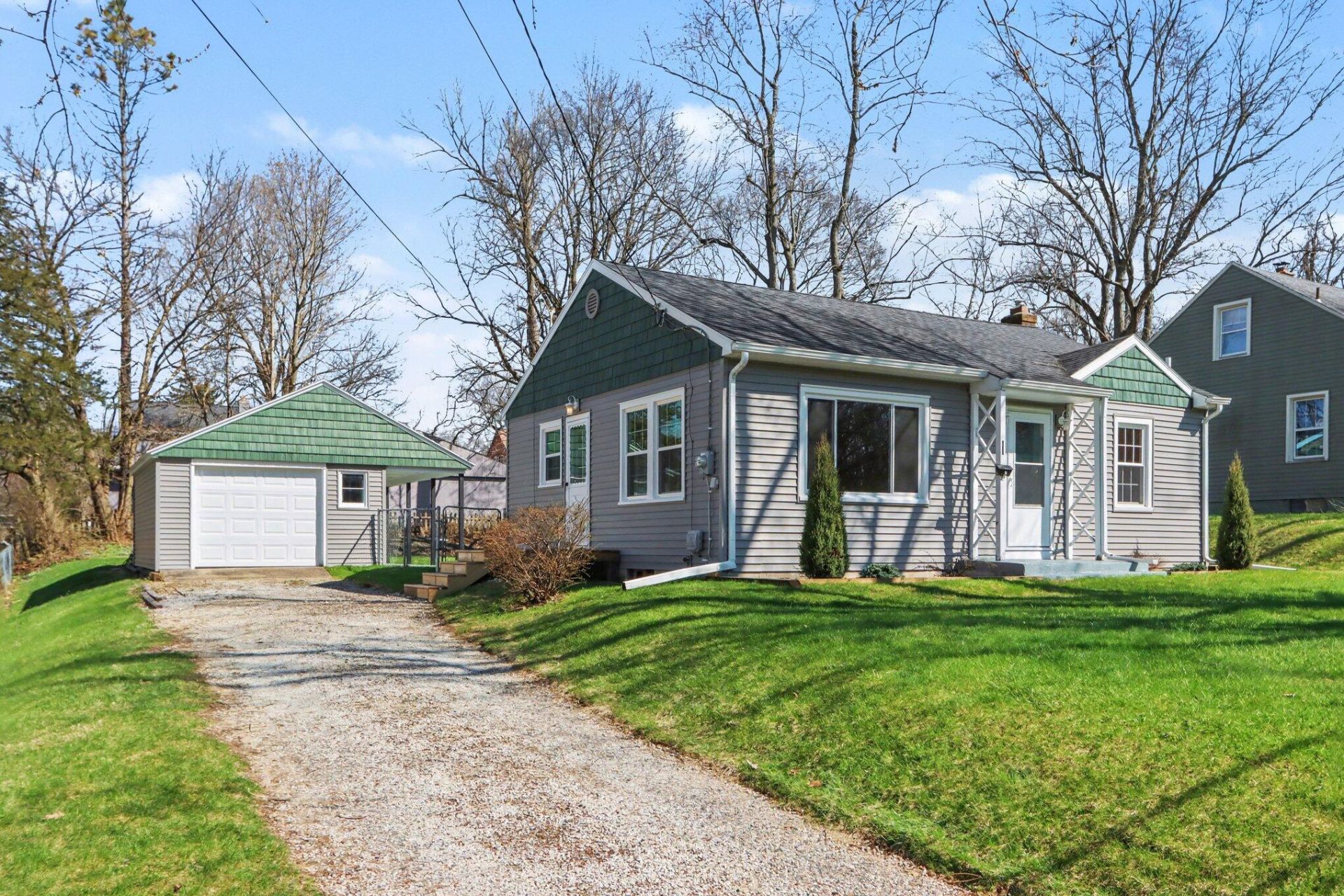 1728 Texel Drive, Kalamazoo, MI 49004 Main Photo