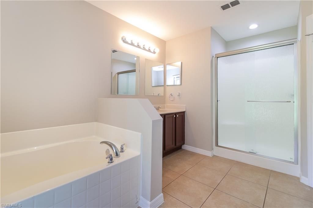 325 Lubdel Ave S, Lehigh Acres, FL 33974 Photo