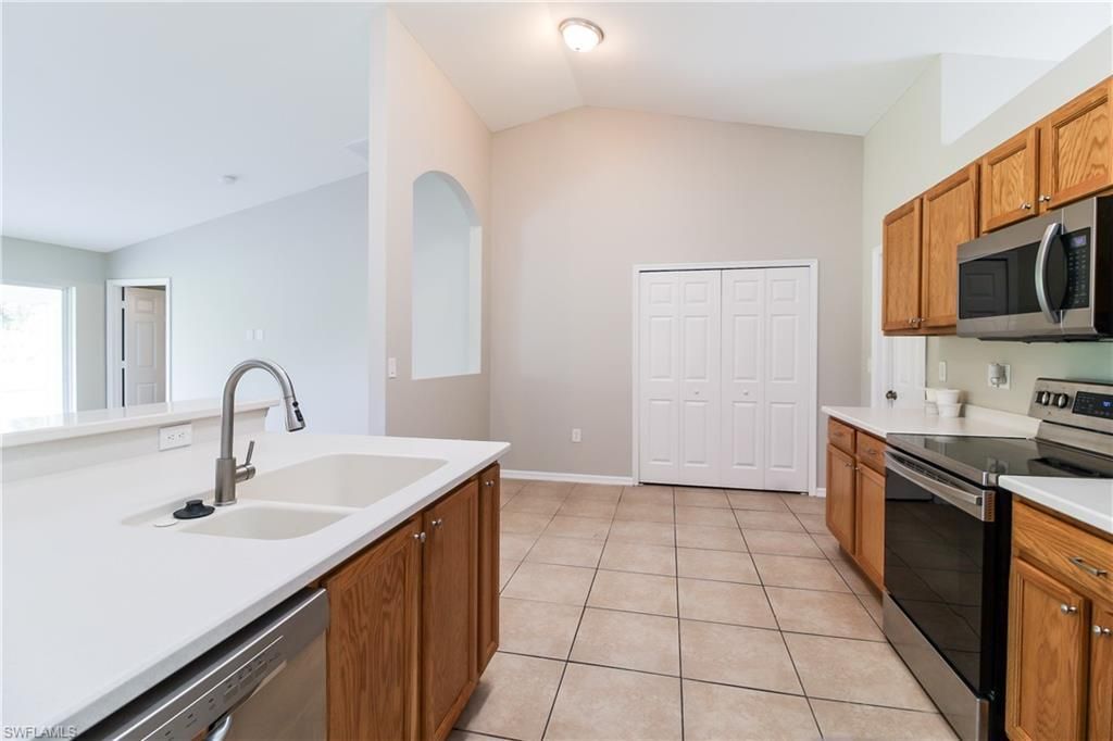 325 Lubdel Ave S, Lehigh Acres, FL 33974 Photo