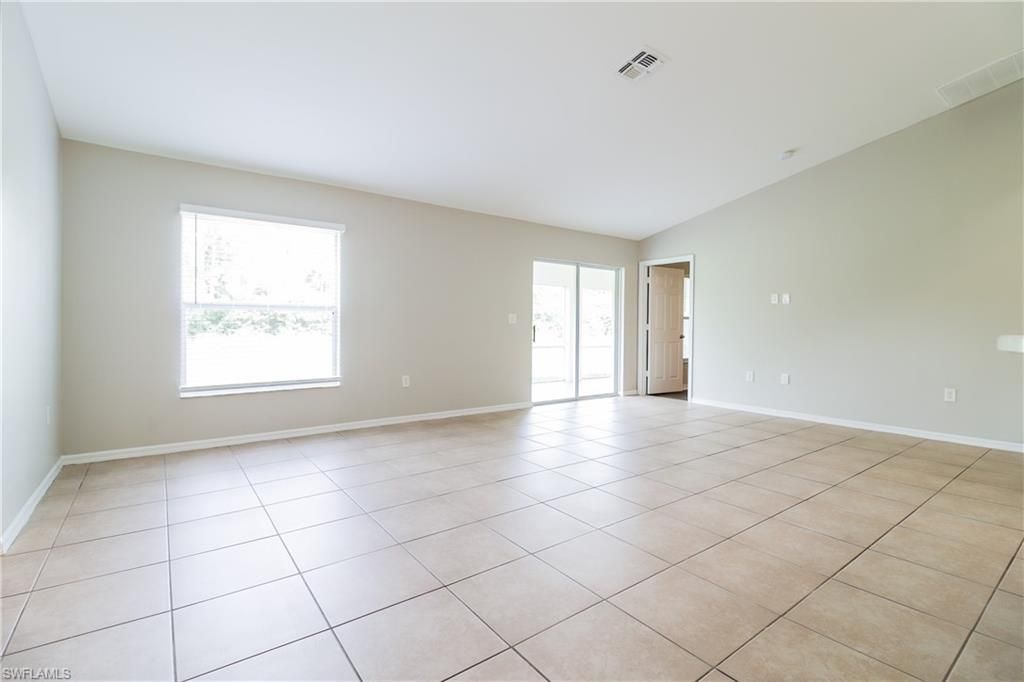 325 Lubdel Ave S, Lehigh Acres, FL 33974 Photo