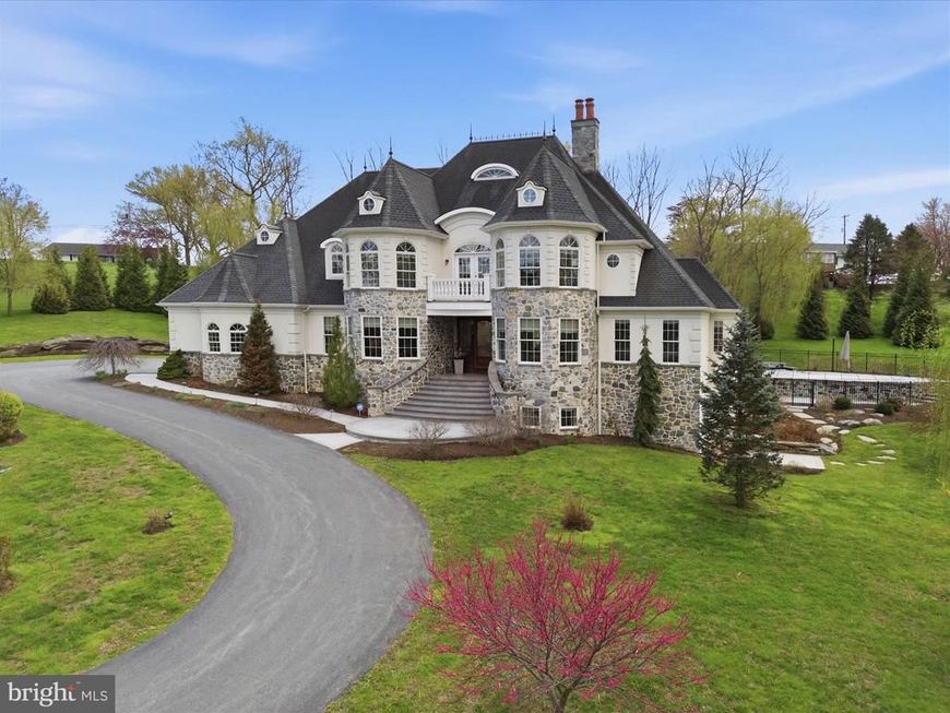 17 Hershey Lane , Lancaster, PA 17603 Main Photo