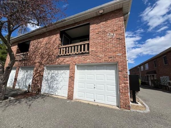 56 Sintsink Drive E, Unit I, Port Washington, NY 11050