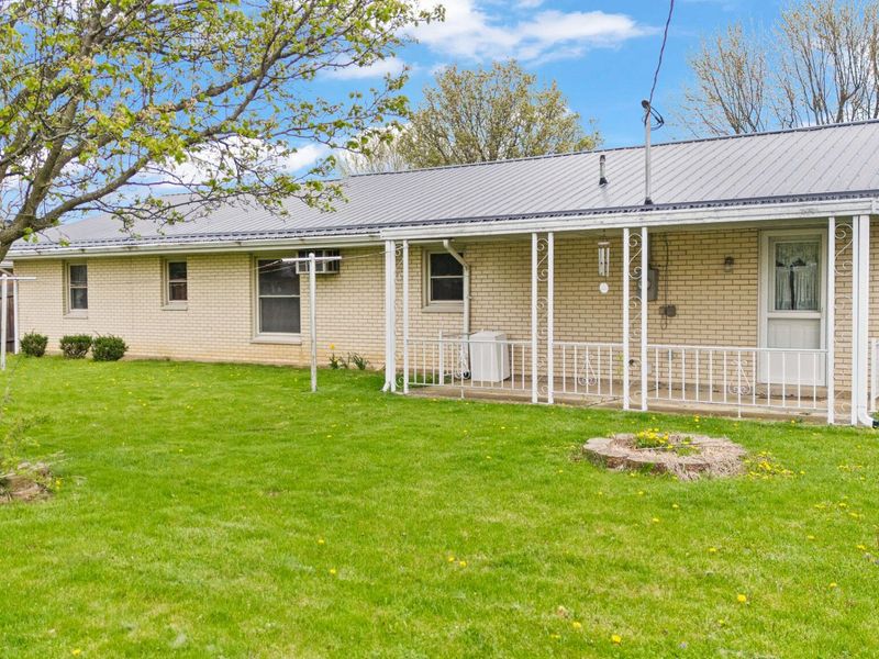 1344 Oaktree Drive, Greenville, OH 45331 Photo 10