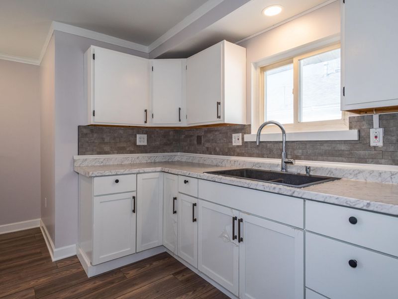 2125 S Smithville Road, Dayton, OH 45420 Photo 16