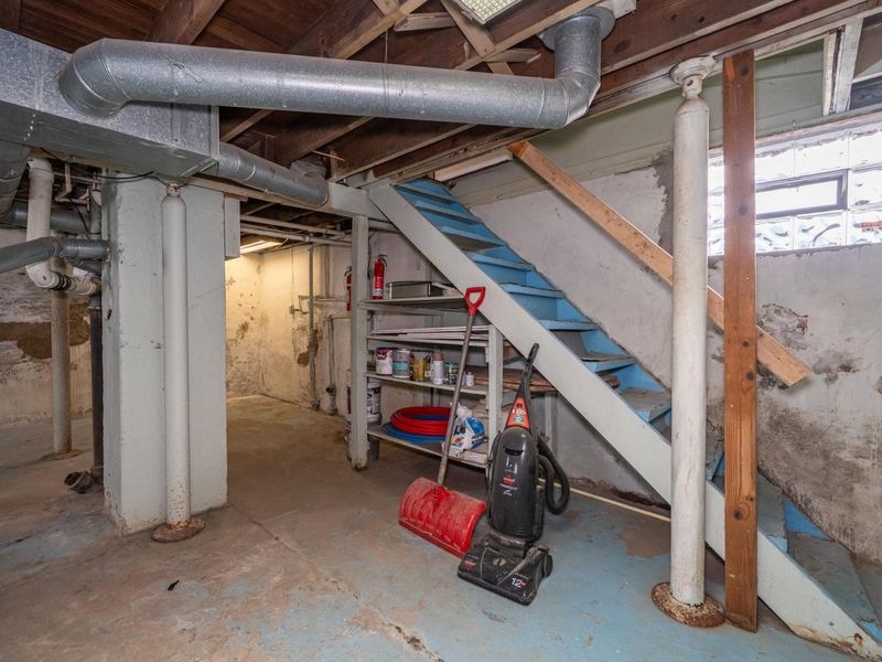 2125 S Smithville Road, Dayton, OH 45420 Photo 29