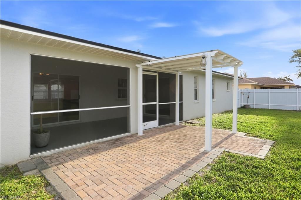 221 SW 13th Ter , Cape Coral, FL 33991 Photo