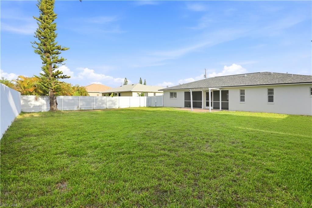 221 SW 13th Ter , Cape Coral, FL 33991 Photo