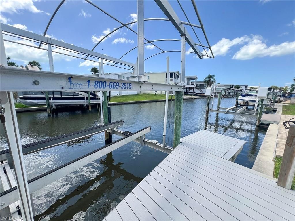 11291 Bougainvillea Ln, Fort Myers Beach, FL 33931 Photo