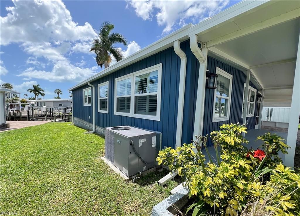 11291 Bougainvillea Ln, Fort Myers Beach, FL 33931 Photo