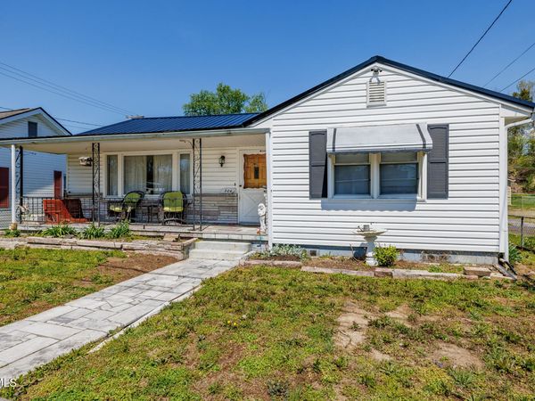 204 East Millpond Street, Kingsport, TN 37660