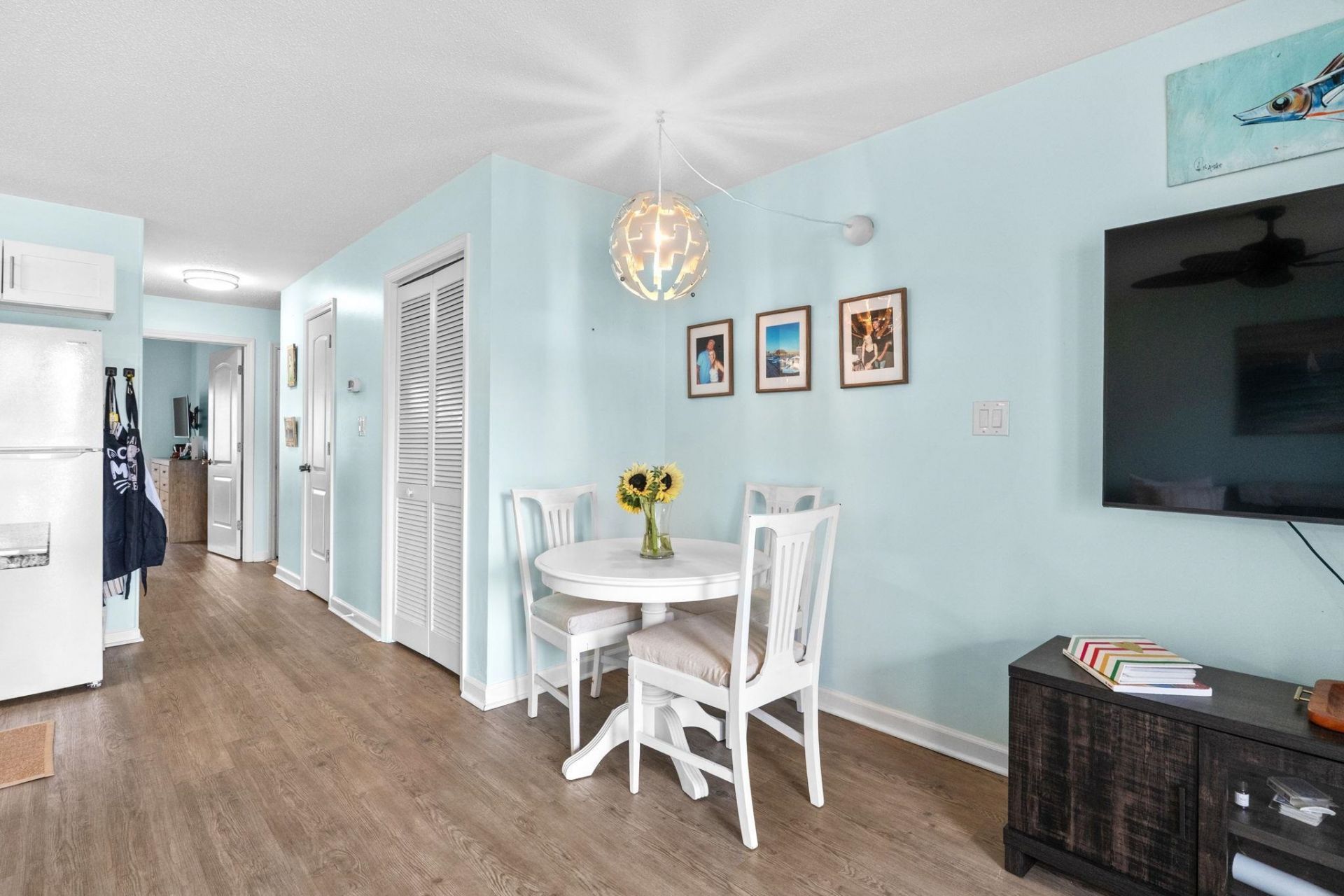 1880 Colony Dr. Photo 12