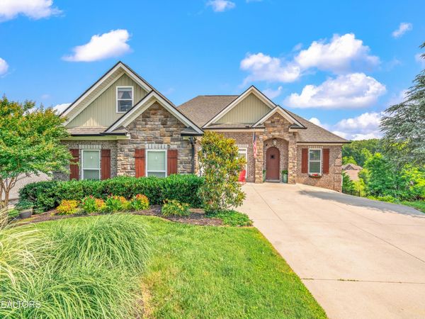 10305 Clover Ridge Lane, Knoxville, TN 37931