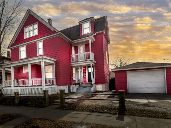 3109 W Lapham St, Unit 3113, Milwaukee, WI 53215