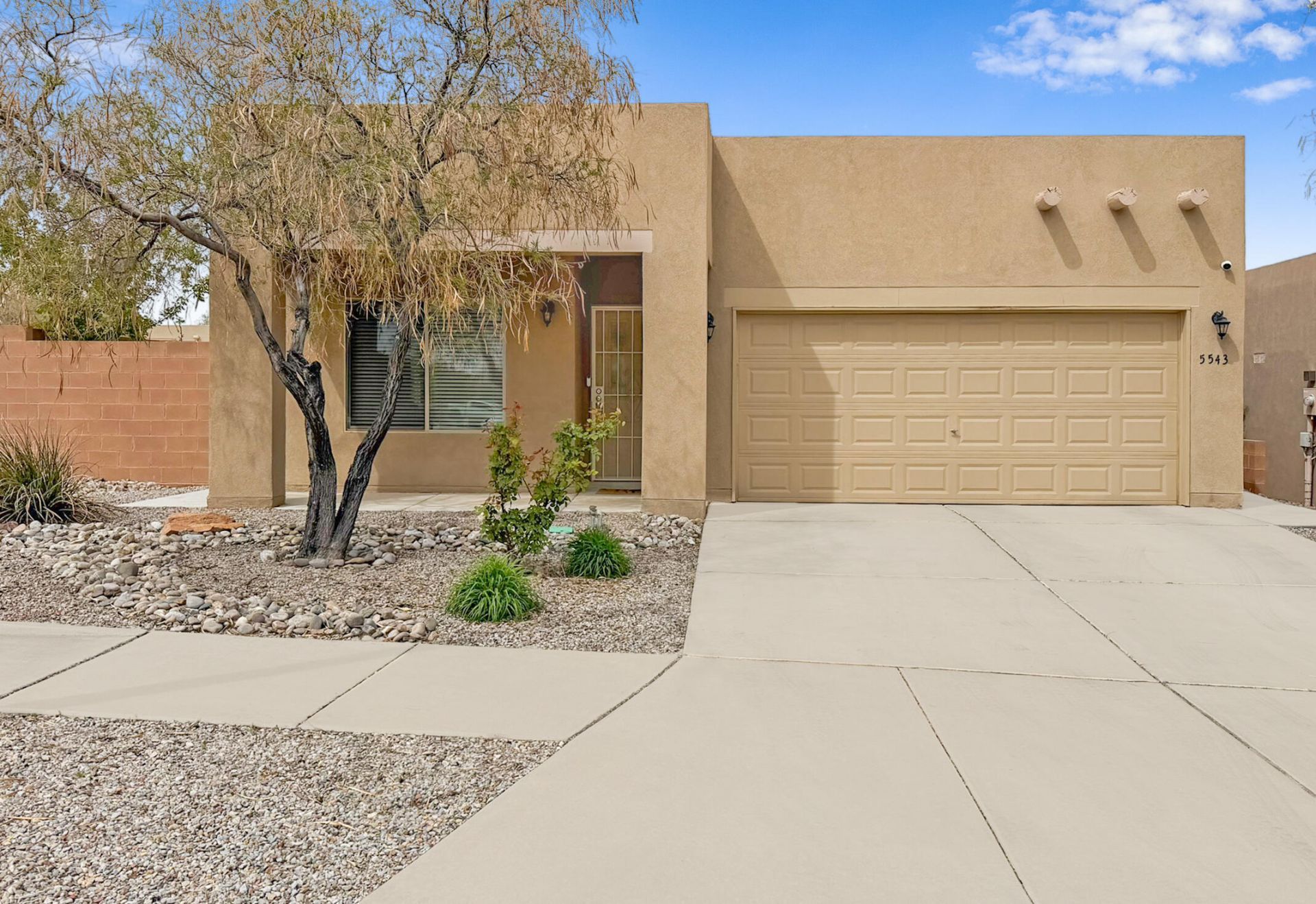5543 Costa Uerde Road Nw, Albuquerque, NM 87120 Main Photo