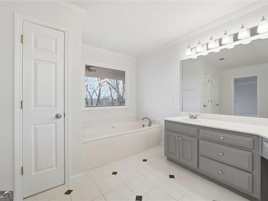 Property Image 59