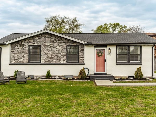 1351 Rosedale Ct, Nashville, TN 37207